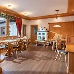 Hotel Kaiserblick 3*