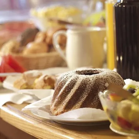 لاندهاوس كايزربليك 3*