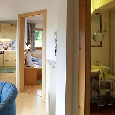 لاندهاوس كايزربليك 3* المو